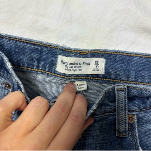 Abercrombie & fitch 90’s straight ultra high rise size 26/2R curve love - Picture 4 of 5